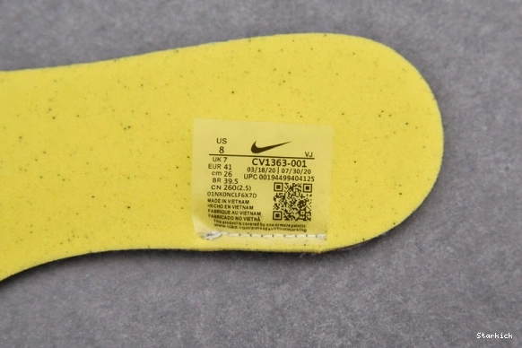 Vaporwaffle  sacai Sport Royal CV1363-100 Nike Game Fuchsia 0211